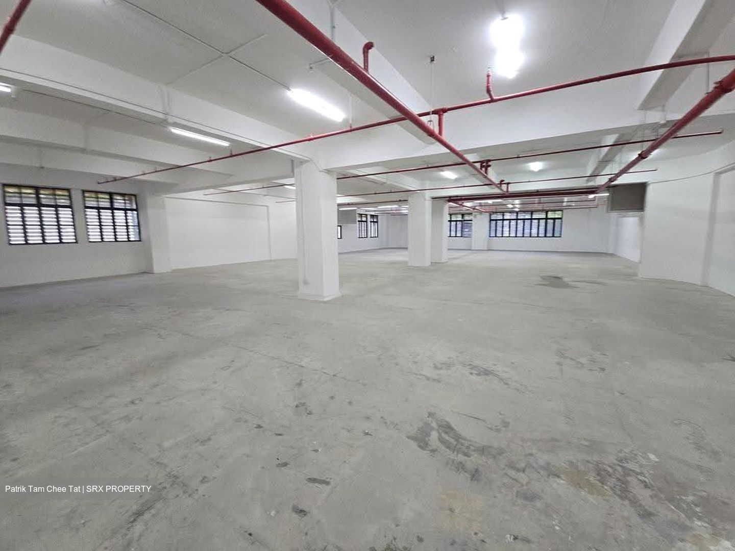 Leong Huat Building (D13), Factory #610493171